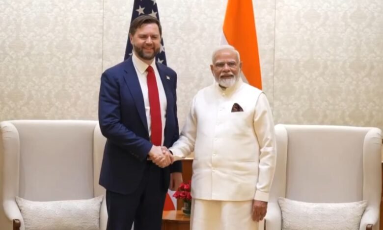 pm-मोदी-ने-की-अमेरिकी-उपराष्ट्रपति-जेडी-वेंस-से-मुलाकात,-जानें-किन-मुद्दों-पर-हुई-चर्चा